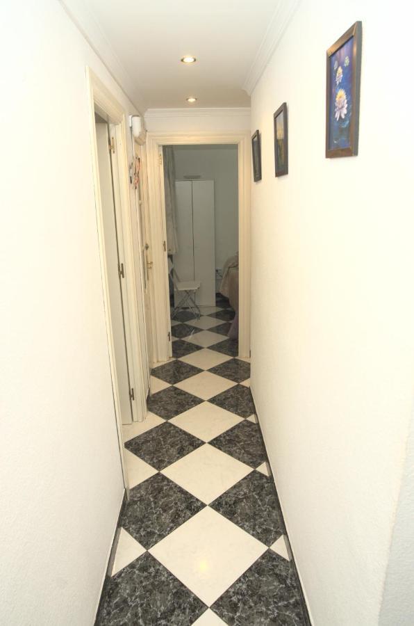Habitación en el corazón del centro de Málaga Exterior foto