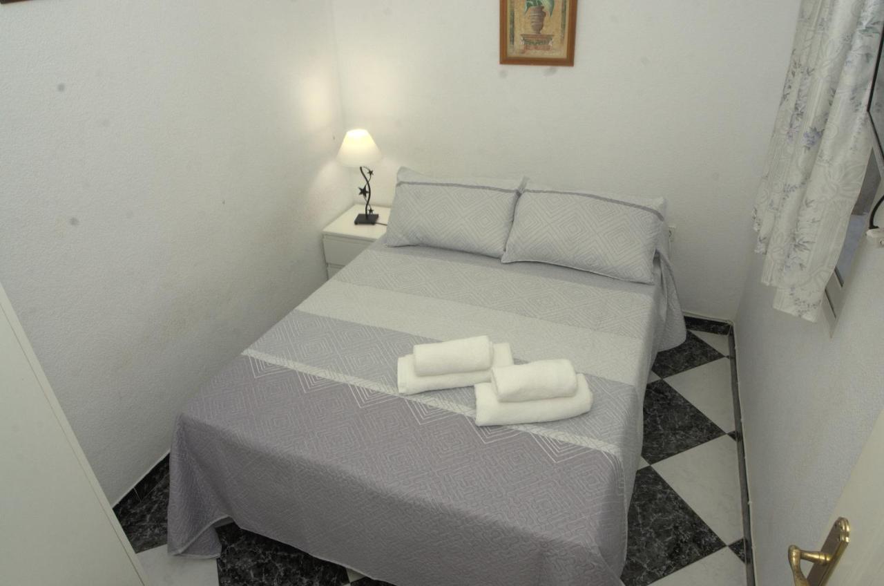 Habitación en el corazón del centro de Málaga Exterior foto