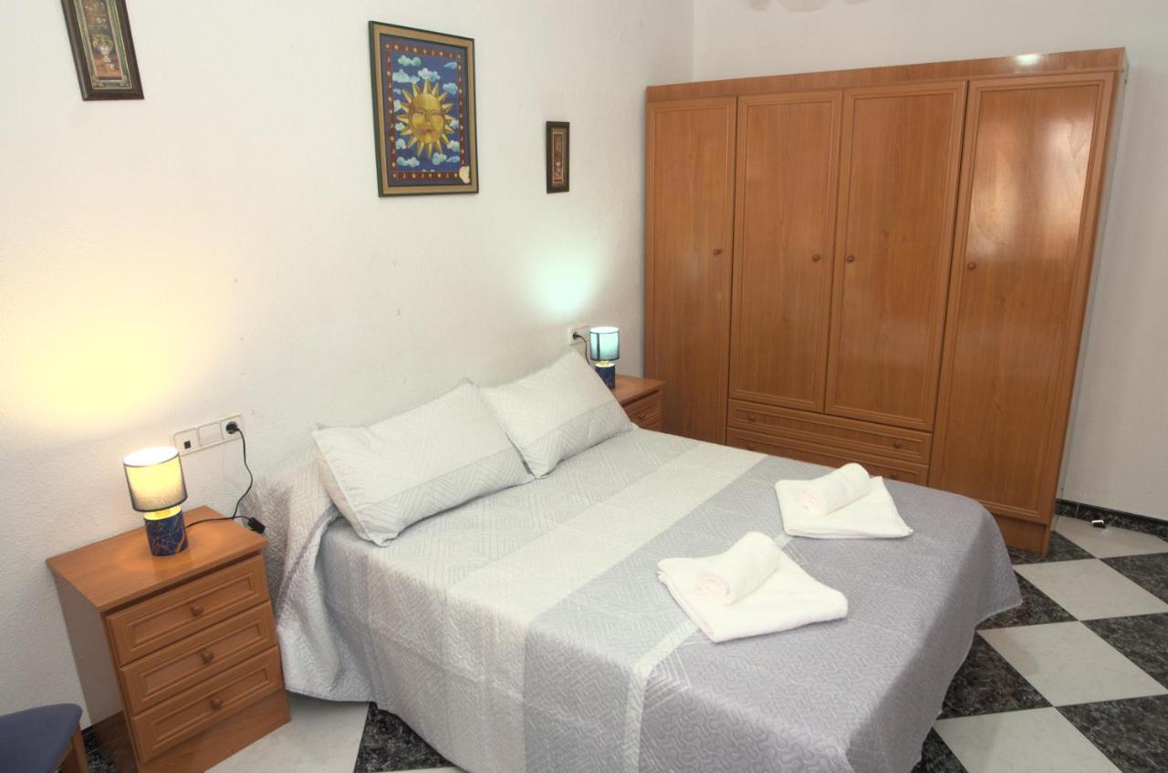 Habitación en el corazón del centro de Málaga Exterior foto